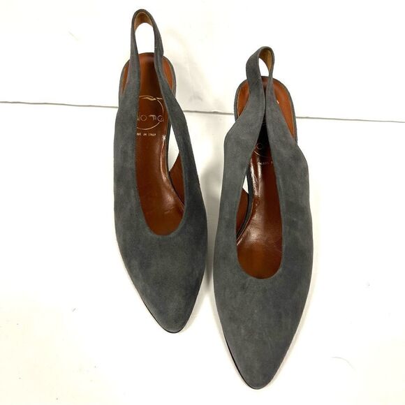 - Paloma grey suede slingback heels. Size 9 Extra Narrow - Picture 3 of 8